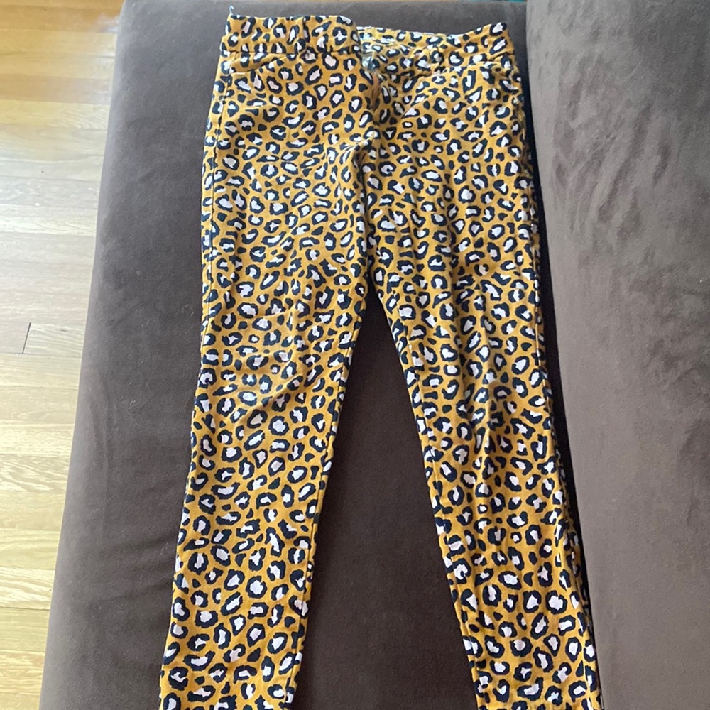Old Navy Cheetah Print Pixie Pants